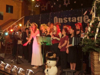 onstage_84